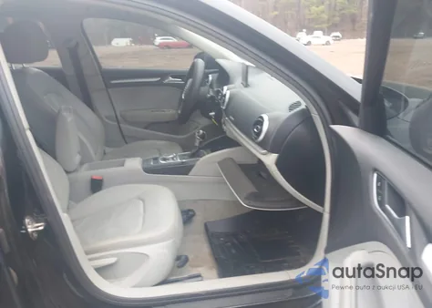 2016 Audi A3 2.0T Premium из США, поврежденный, VIN WAUB8GFF5G1008991